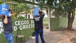 Instituições filantrópicas recebem doação de álcool 70% da Polícia Civil em Mato Grosso